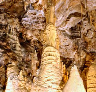 Grotte de Dargilan